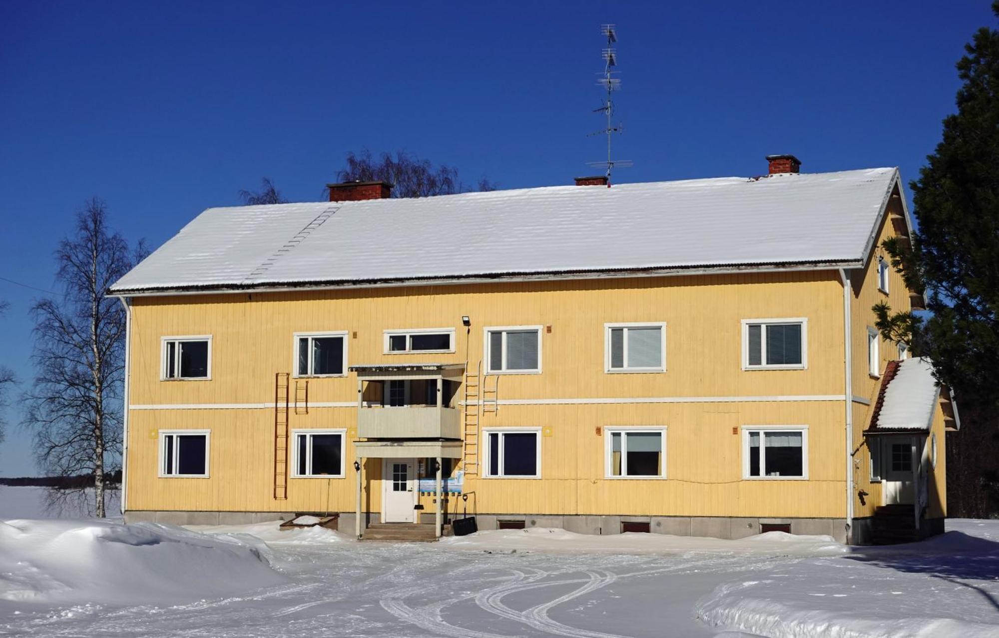 Napapiirin Eraekartano Apartment Pello Exterior photo